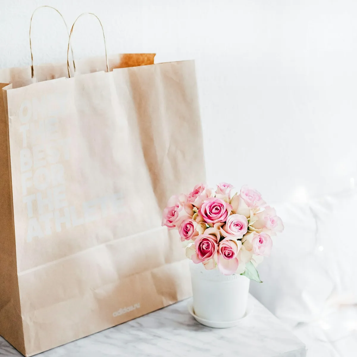 Kraft & Linen — Honest, recyclable substrates for everyday use.